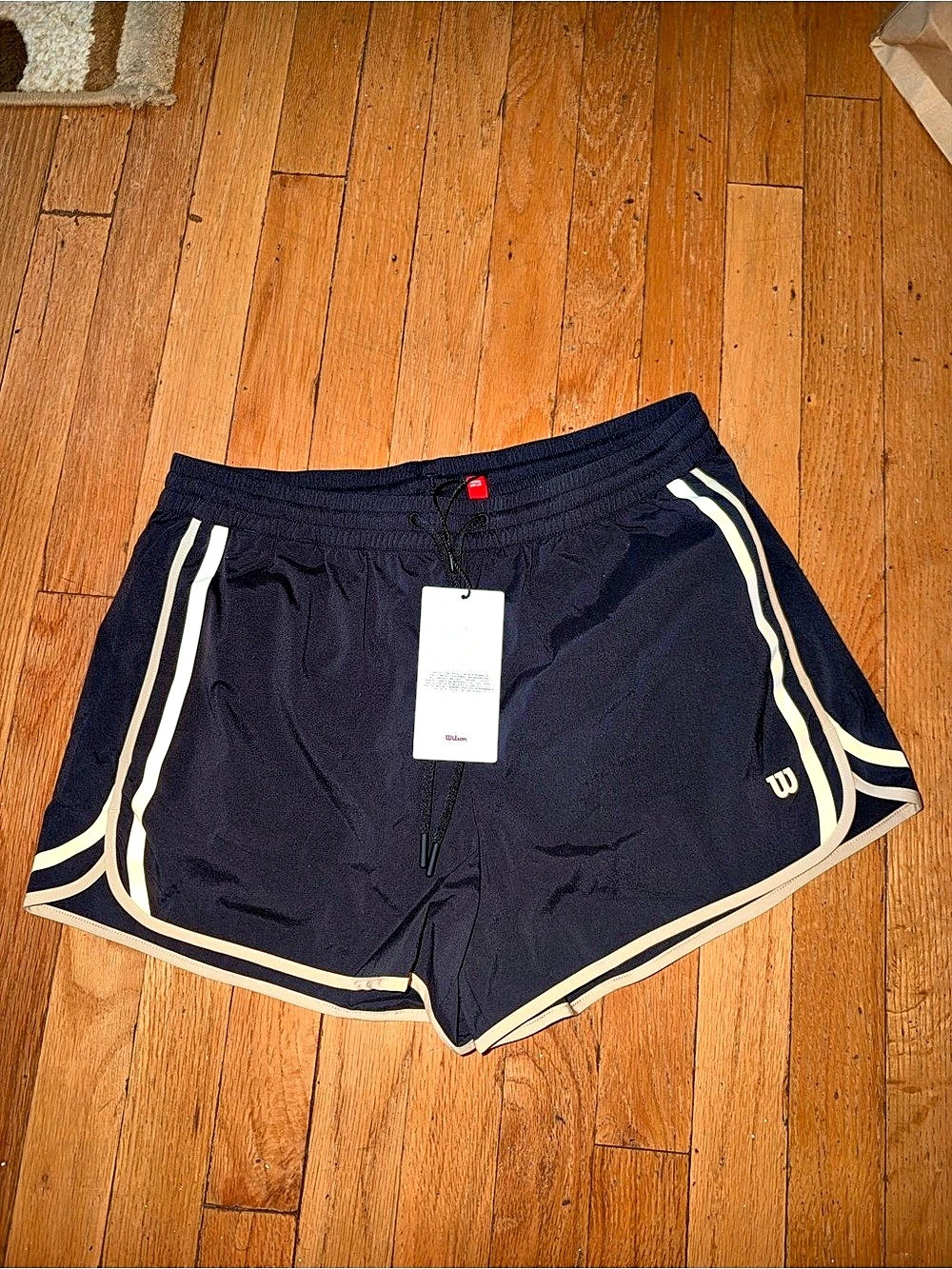 Wilson Color Block Athletic Shorts in Black Size Medium NWT